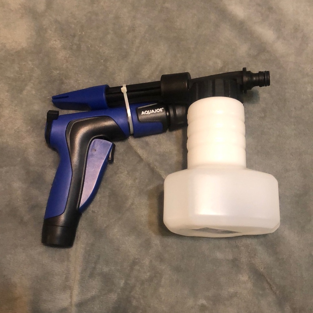 AquaJoe Hose Powered Car Wash Sprayer + Foam Cannon